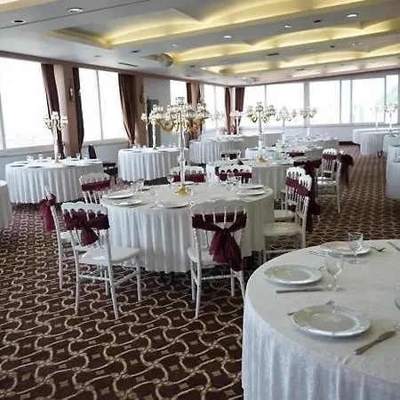 Kirci Termal & 4* 伯萨