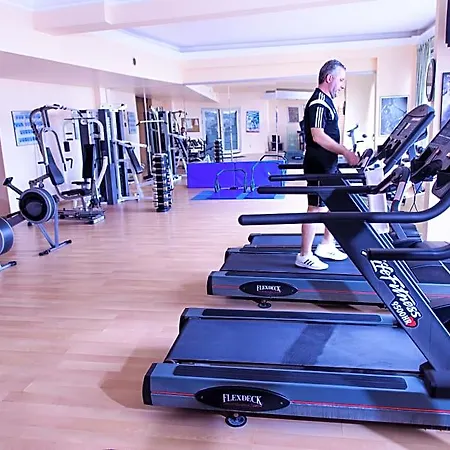 Hotell Kirci Termal & 4*