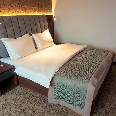 Hotell Kirci Termal & 4*