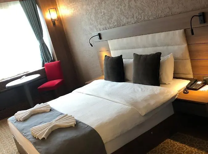 Hotel Kirci Termal & Bursa