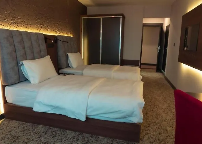 Hotel Kirci Termal &